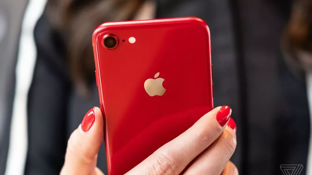 iPhone XS 或将推出红色版 / 小米 9 透明探索版曝光 / 阿里巴巴入股 B 站 - 2