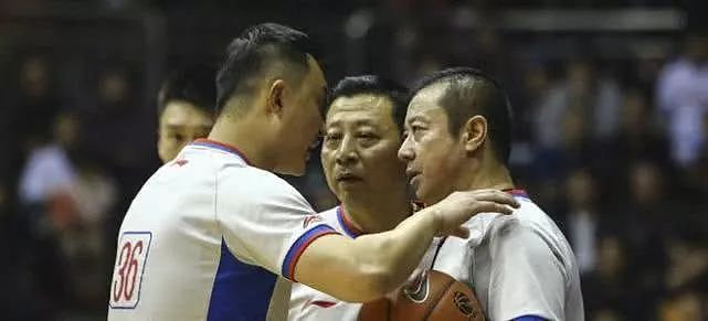 中国男篮输球最受伤的是姚明 他还剩多少时间继续改革？ - 4