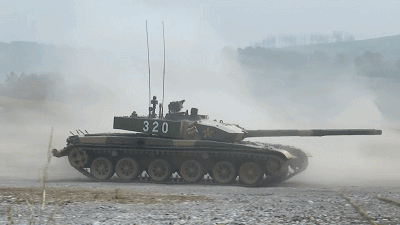 军列装满99式坦克一眼望不到头，中国首次出国参加东方大演习 - 4