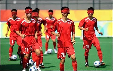 谁说中国足球不行？这支中国足球队又获世界杯季军 - 9