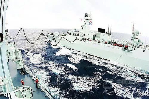 中国海军舰艇至今离不开一件武器，而且是建国初期老古董 - 2