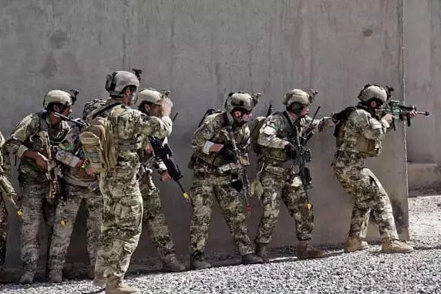 逗呢？阿富汗塔利班竟能组建“美式装备”特种部队 - 6