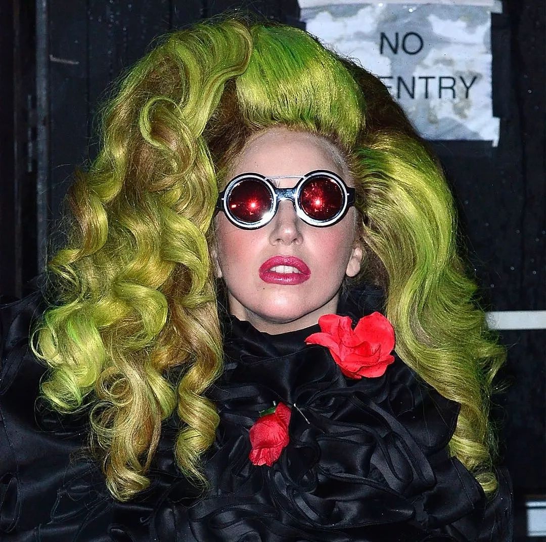 Lady Gaga百变的背后，竟然还隐藏着一支秘密团队？ - 40