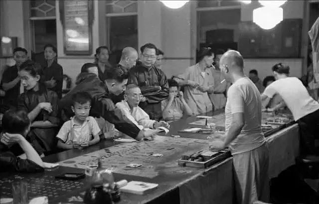 1949年的澳门：赌场里的国产大金条、按摩女郎~ - 6