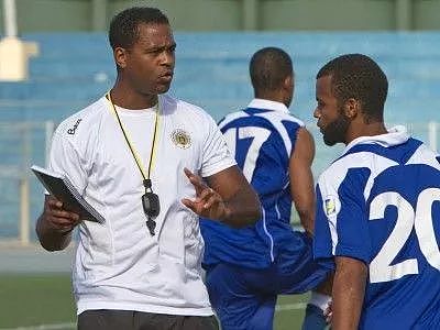 这个排名超越国足的加勒比小岛，有望成为人口最少的世界杯参赛队 - 16