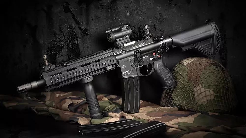 看看世界顶尖步枪的广告照片，德国HK公司的魔改G36、HK417｜老照片 - 3