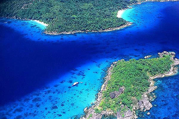 这个神秘小岛一年只开放150天，风景绝美，还被誉为潜水胜地！ - 4