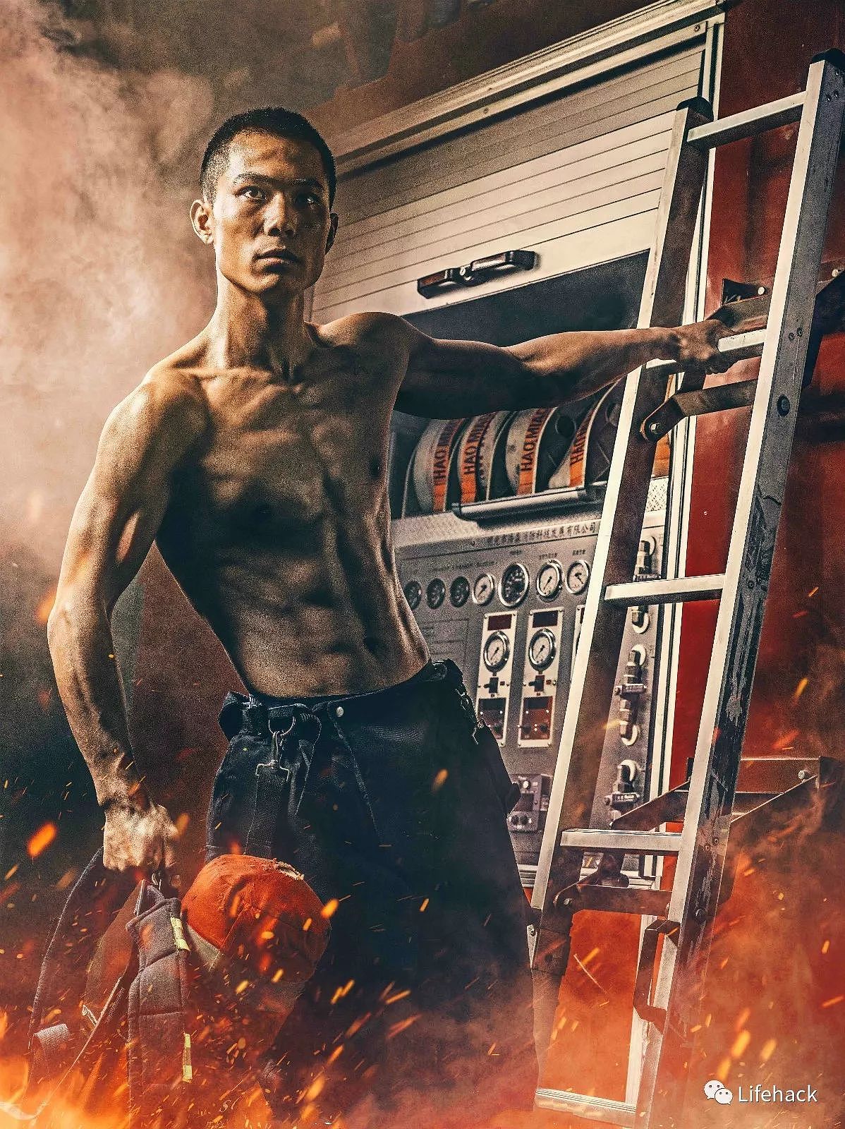 2018中国消防员肌肉大片震撼出炉，帅炸了 - 19