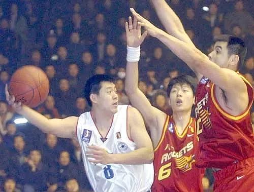 中国男篮史上最强国家队？！大姚领衔的08年男篮可能都打不过这支黄金一代！ - 12