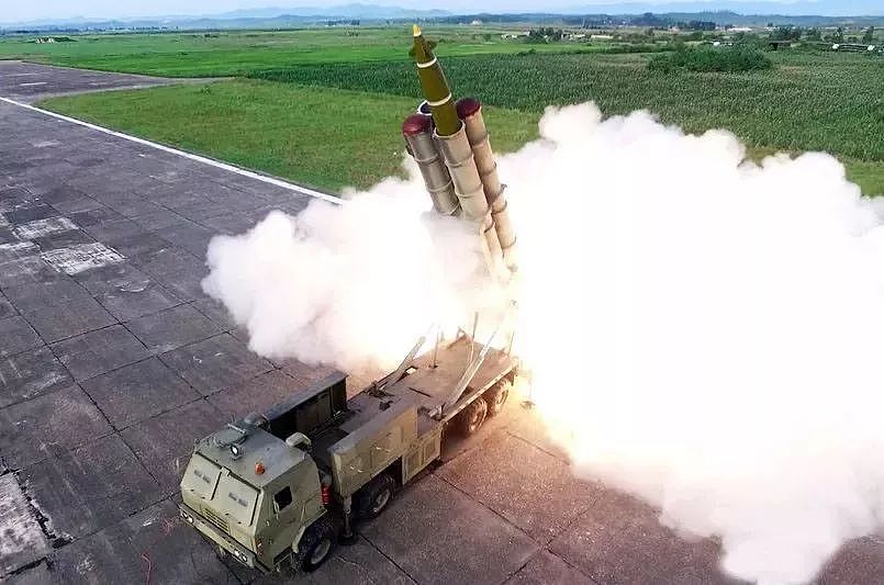 370毫米真理！解放军将“弹道导弹”改箱式发射，名曰“远程火箭炮” - 7