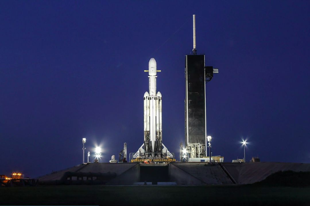 SpaceX 最强火箭发射，马斯克说这也是最难的一次 - 5