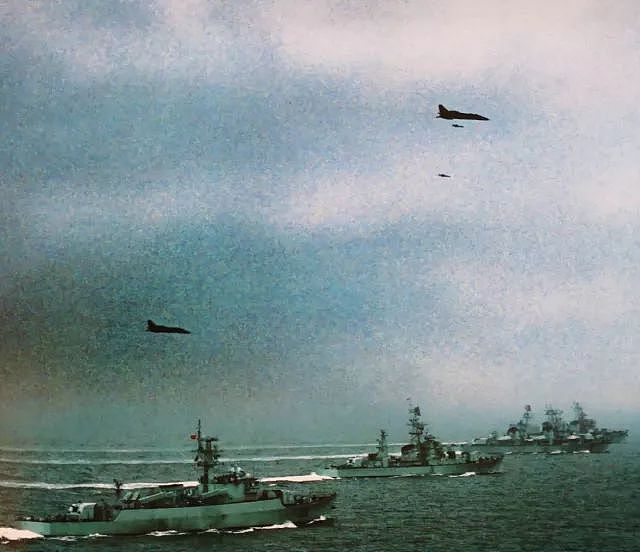 20年前他们苦练歼8打航母：如今黄海或成“美军禁入区” - 8