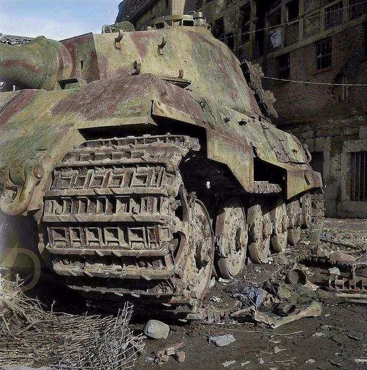 独孤求败，看二战中被摧毁的虎王坦克，很少正面击穿｜老照片 - 2