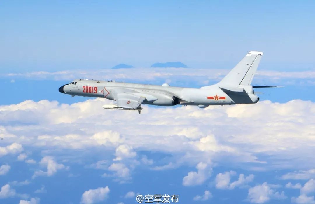 快讯！中国航母编队在中国南海举行空前武力展示 ！| 军情晚报 - 7