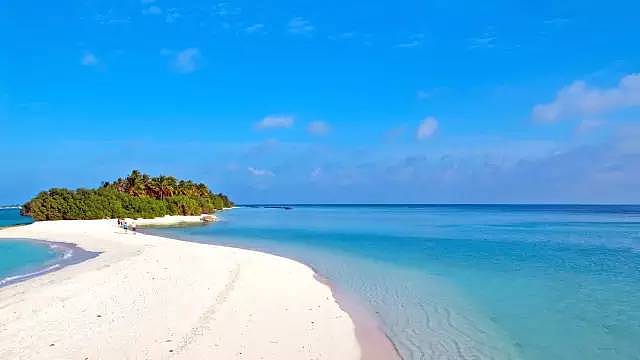 世界最美海滩、人类最后的伊甸园，这个免签岛是所有人穷极一生的海岛梦 - 11