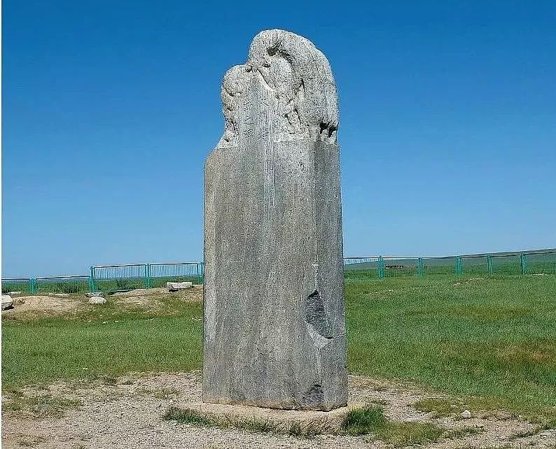 地理 | 寻访蒙古国：在毗伽可汗墓地，回想杀一人立一石的血腥往事 - 10