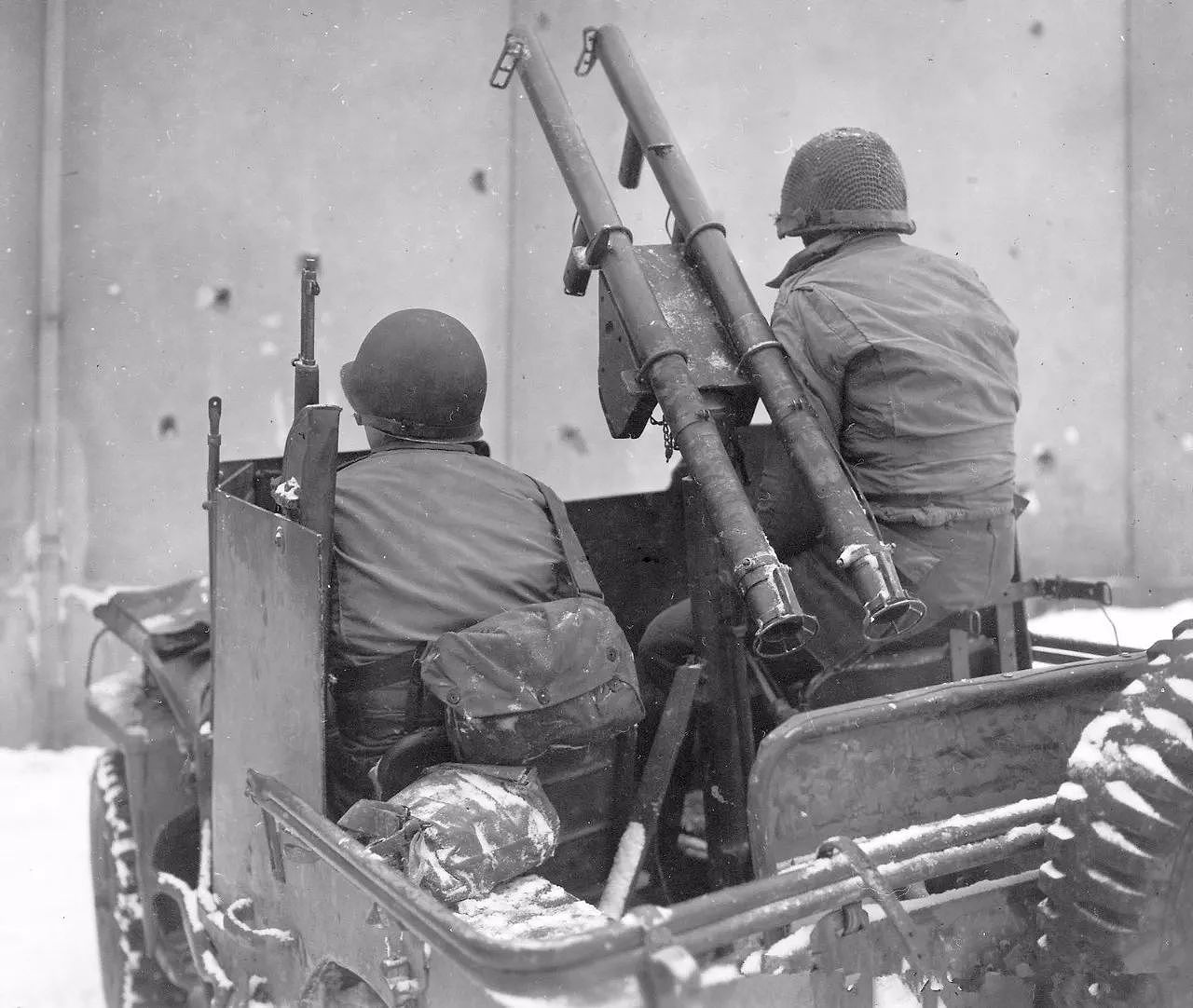 二战德军教练机装上铁拳火箭筒，美军侦察机装上巴祖卡｜老照片 - 2