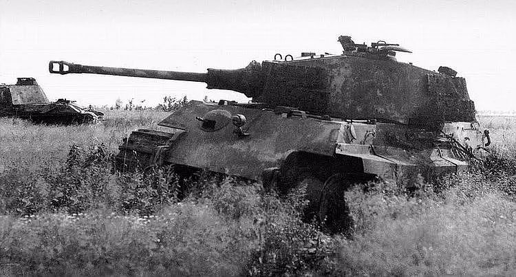 独孤求败，看二战中被摧毁的虎王坦克，很少正面击穿｜老照片 - 14