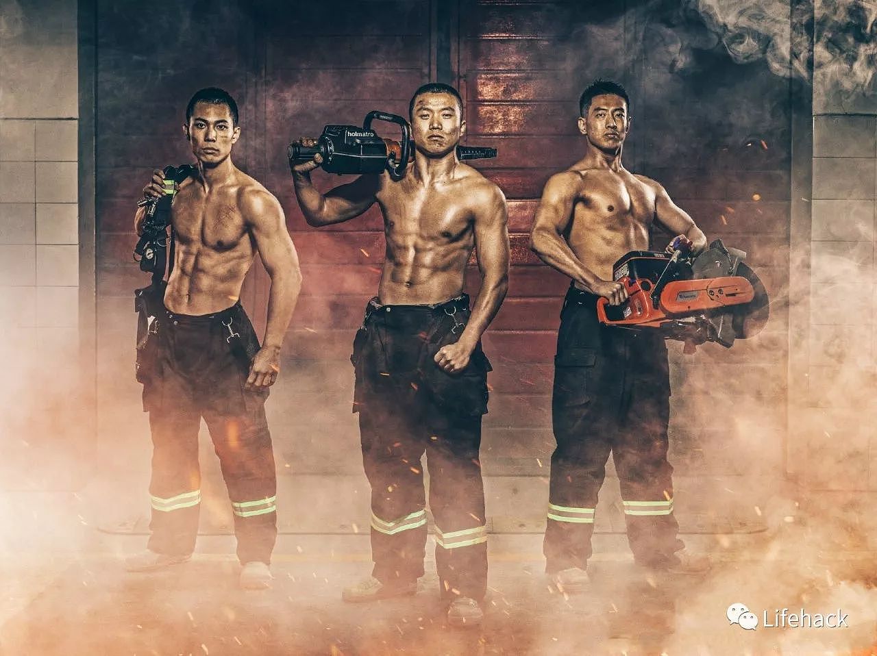 2018中国消防员肌肉大片震撼出炉，帅炸了 - 16