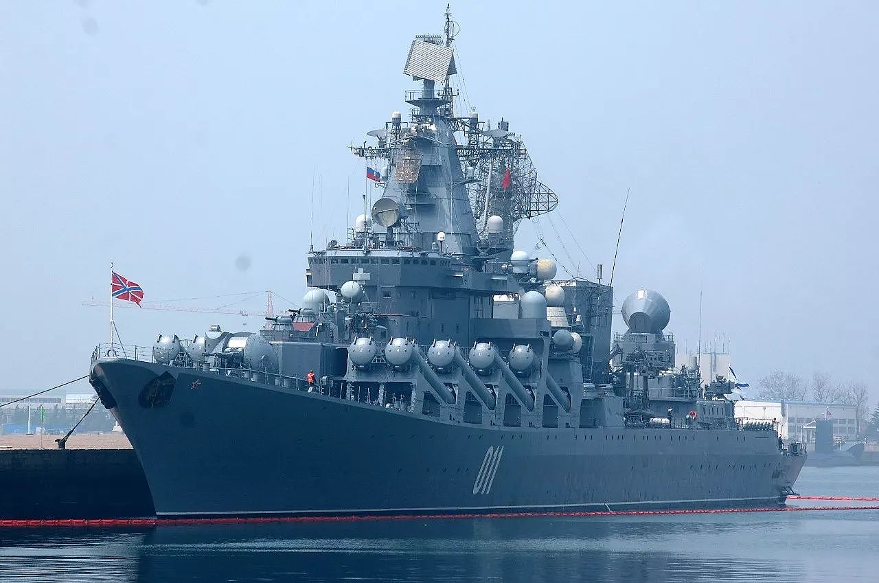 今年中俄联合军演时，为何中国小护卫舰能指挥俄国大巡洋舰？ - 6