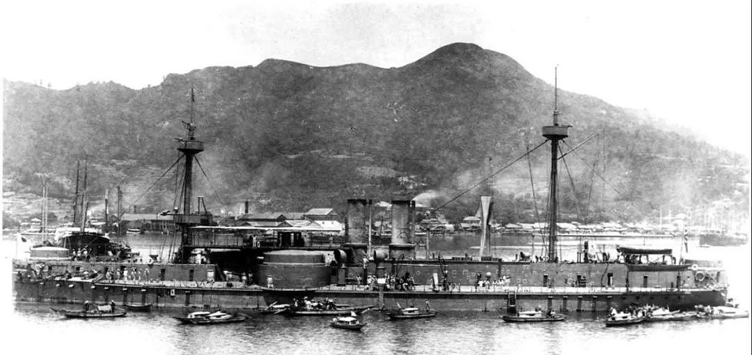 北洋水师最牛的一次，曾将炮口对准长崎准备开火，却为甲午海战埋下祸根？ - 9