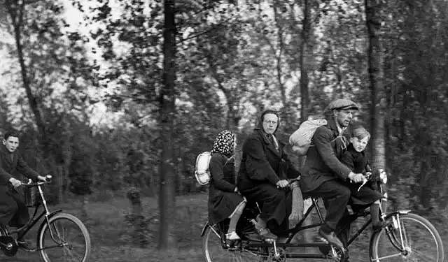 二战中那些记录下关键时刻的照片，墨索里尼总是那么抢镜｜老照片 - 30