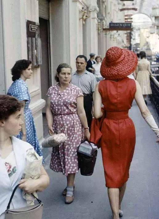 1950s：一个女人都优雅到骨子里的经典美时代 - 9