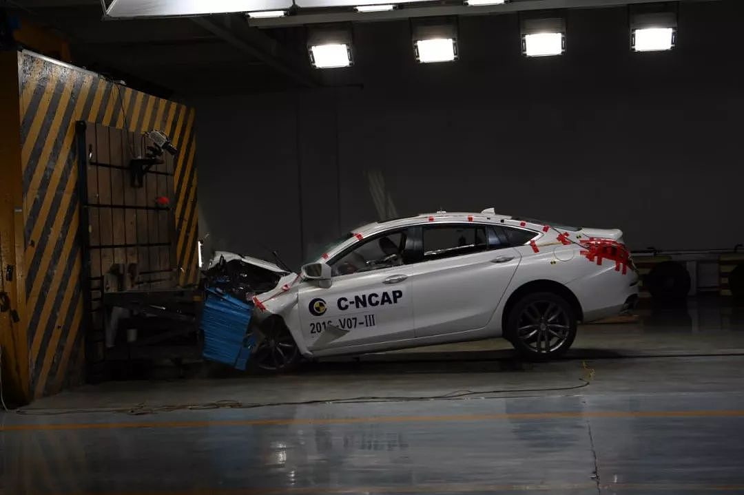 中国最严汽车碰撞测试结果出炉，3新车仅得2星！ - 10