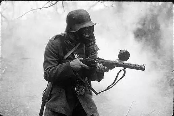 一战德国的暴风突击队，使用跨时代的武器和跨时代的战术｜老照片 - 16