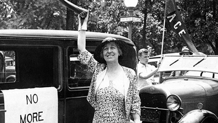 圣母婊？珍珠港被日本偷袭，美国对日宣战时唯一的女议员投了唯一的反对票 - 10