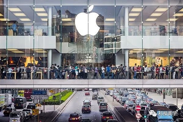 苹果和亚马逊一哥竞争激烈，谁能先突破万亿大关？ - 1
