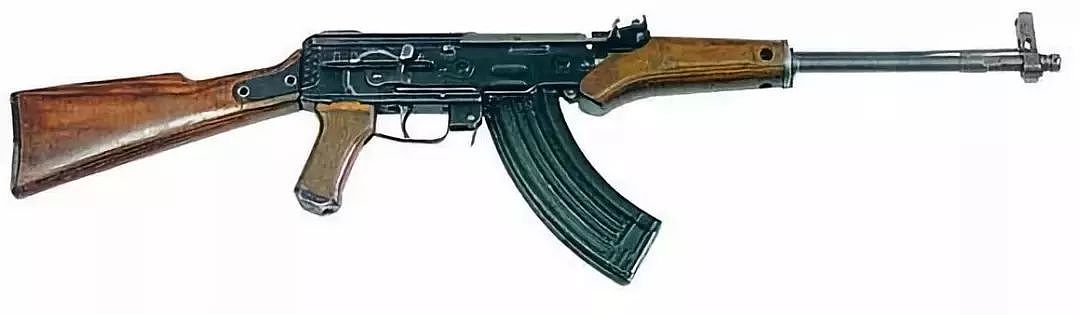这款无托步枪曾是AK47的竞争者：天才与他的疯狂设计｜轻武专栏 - 8