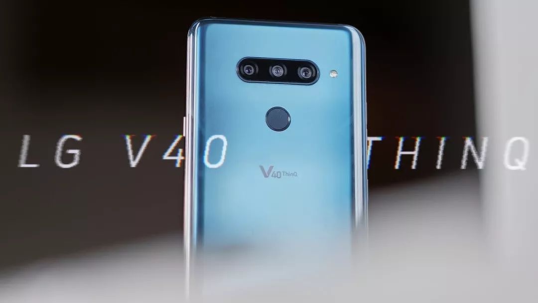 LG V40 发布：一次拍三种视角的「五摄」手机，能和 iPhone 竞争吗？ - 10