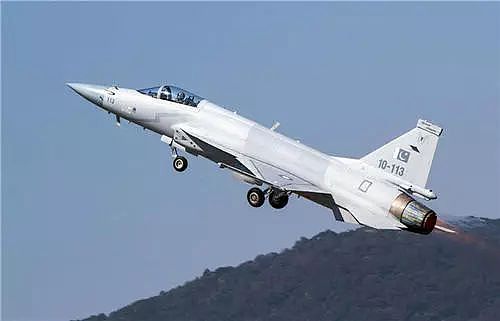 巴基斯坦70架战机将飞向伊朗，巴铁：感谢中国！ - 4