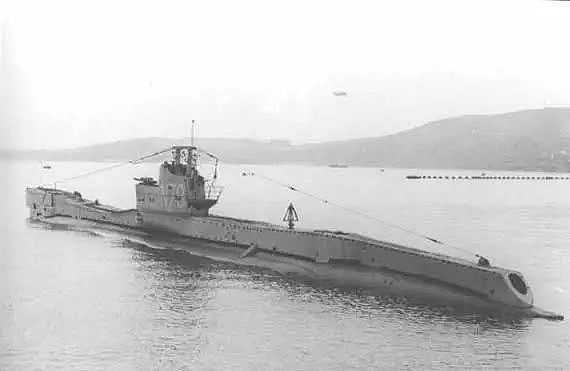二手潜艇离奇失踪，30年后终于发现踪迹，前海军司令含泪自杀 - 4