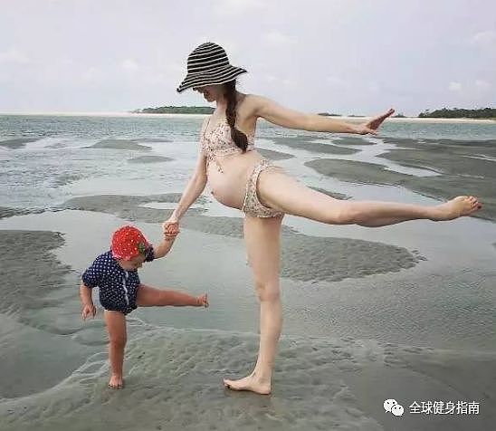 蜂腰翘臀的越南健身女神，怀胎7月还在健身房撸铁？！ - 13
