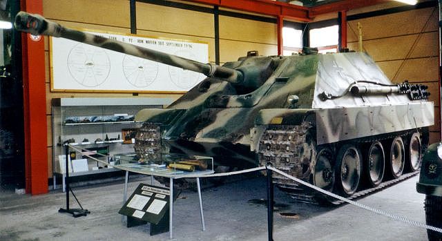 二战坦克那么多，凭什么豹式称一哥 - 9