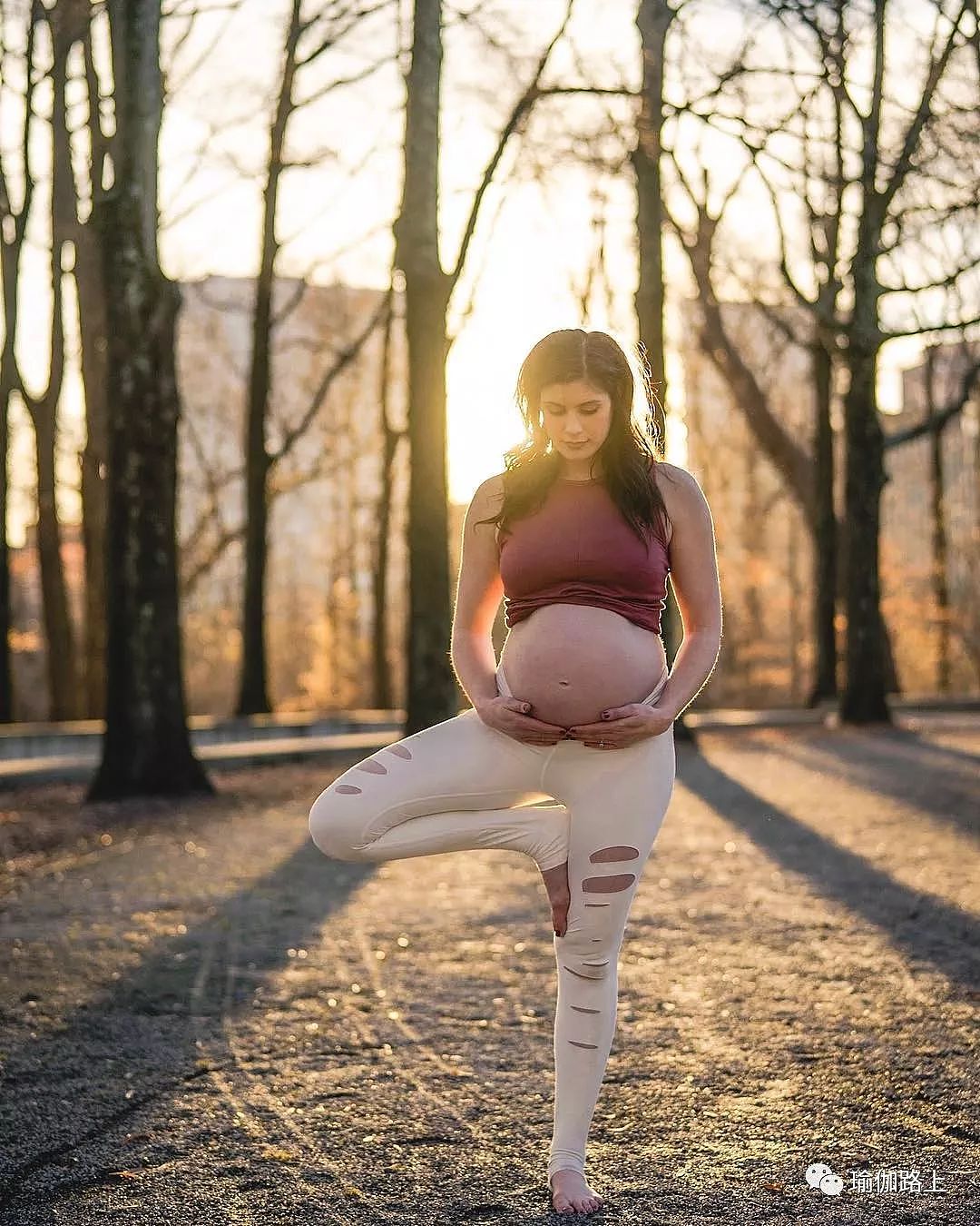 女生怀孕前后对比照，瑜伽女人亮了！ - 10