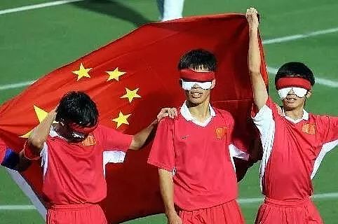 谁说中国足球不行？这支中国足球队又获世界杯季军 - 22