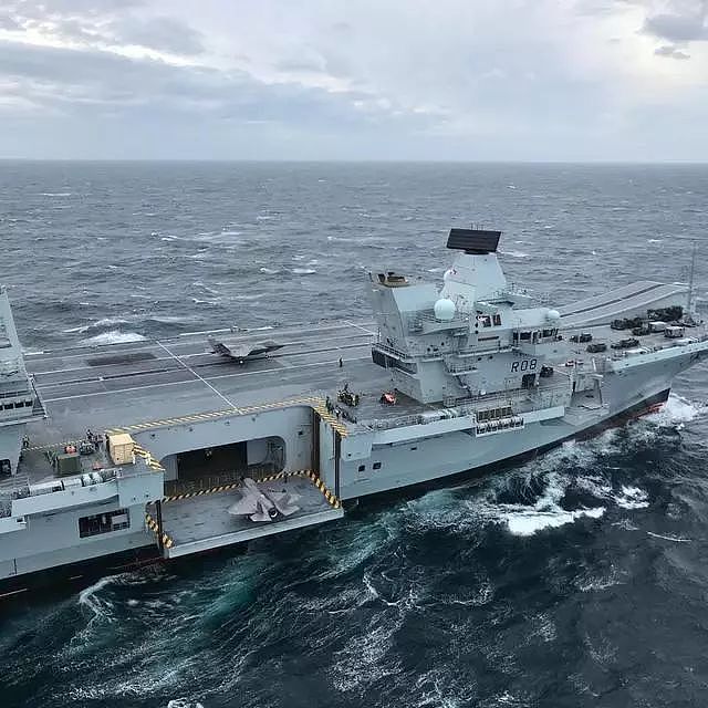 英国海军2艘新航母2020年能作战，百年航母大国打个盹又醒了？ - 6