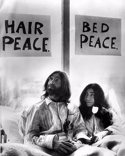 约翰·列侬75年造型风靡格莱美，小白花霸屏致敬女权抗争！ - 9