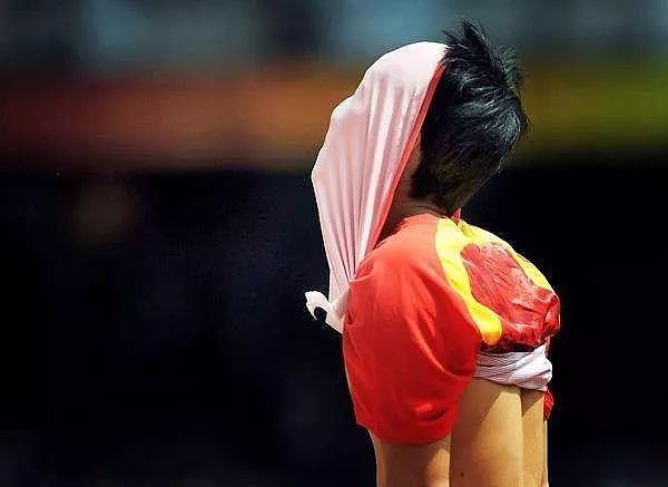 姚明被骂上热搜后，中国体育倒退了11年！ - 11