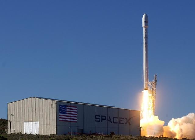 SpaceX总裁发声明否认弄丢卫星：一切按预期进行