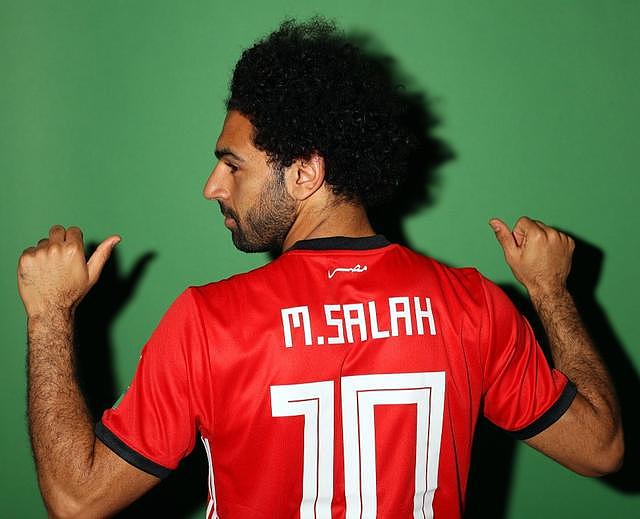 首战当即，国际足联祝萨拉赫26岁生日快乐