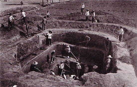 考古家发现一土坑，打钻探得此物，揭开千年前一王朝兴起历史密码