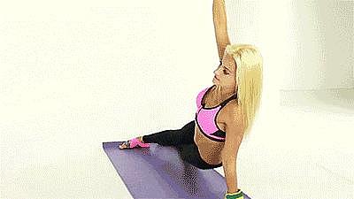 6个动作告诉你，用一张瑜伽垫如何在家做运动