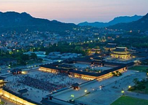 韩国故宫的历史很长，为什么不然中国故宫有名气?