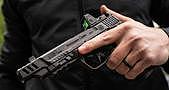 史密斯-韦森公司性能中心M&P 10mm M2.0手枪 全新设计争夺市场
