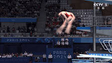 巴黎奥运会跳水女子双人3米板比赛中…