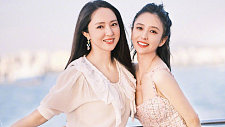 董璇晒与佟丽娅海边同框合照 两人笑容灿烂画面好养眼